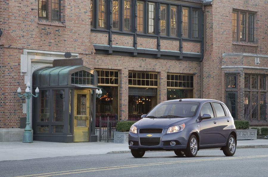  Chevrolet Aveo5 LT 2009 года  (фото 17 из 27)